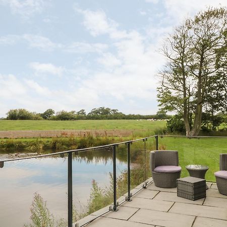 Villa Henry Haven Preston  Exterior foto